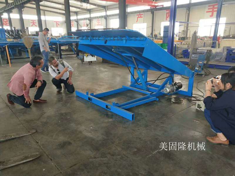 鸡西固定式登车桥哪家好