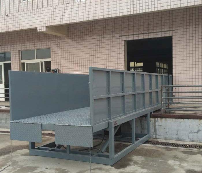 鸡西升降卸猪台