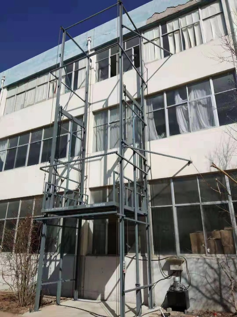鸡西室外贴墙货梯